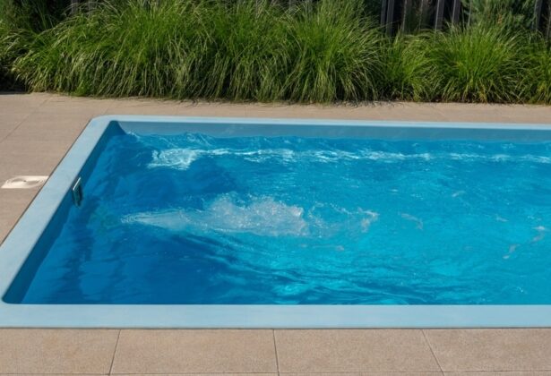 Shutterstock 2480949809